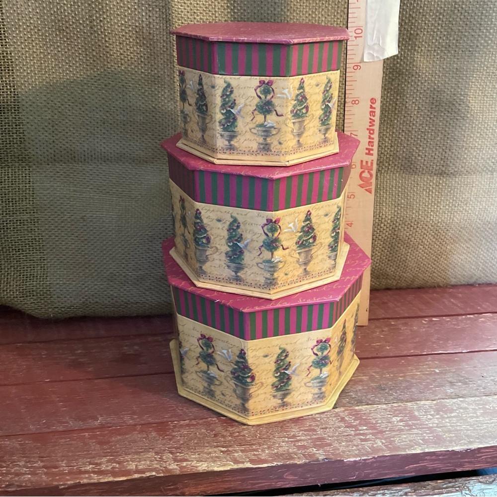 Christmas Nesting Display/Storage Boxes Set of 3